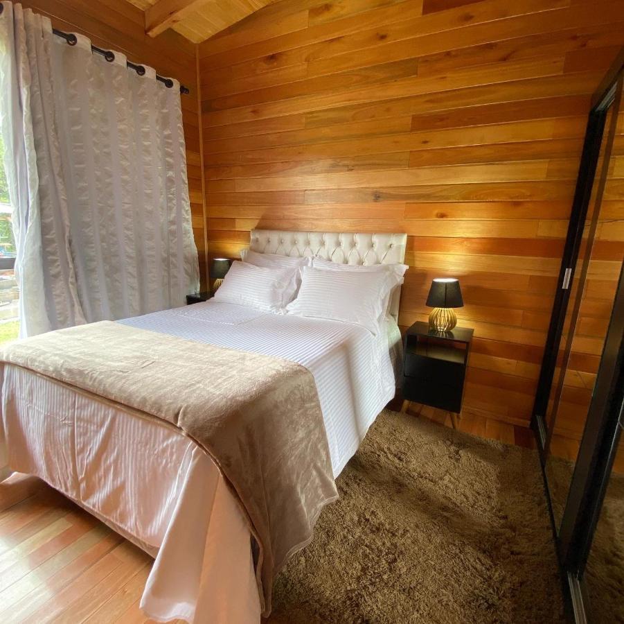 ウルビシ Quinta Do Rio Do Bispo Hospedagemヴィラ エクステリア 写真